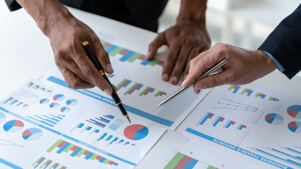 Transformando dados em decisões: o papel da inteligência na GR